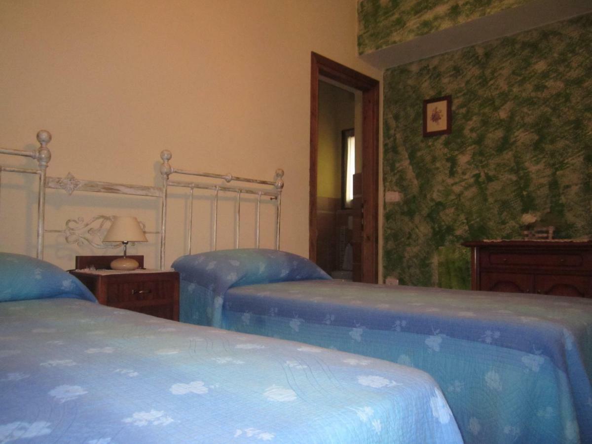 Double Room,830872727:JPEG